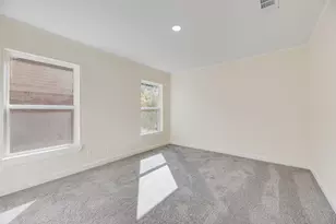 2663 Crest Ave, Dallas, TX 75216 - Photo 14