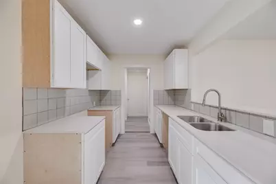 2663 Crest Avenue, Dallas, TX 75216 - Photo 8