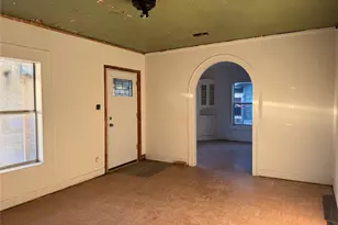 1025 Palm St, Abilene, TX 79602 - Photo 6