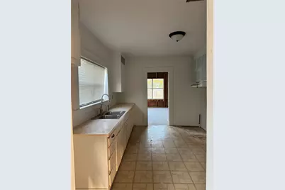 1025 Palm Street, Abilene, TX 79602 - Photo 12