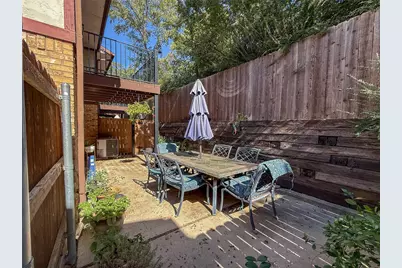 1237 Dallas Drive, Denton, TX 76205 - Photo 16