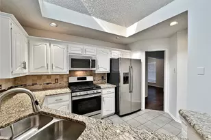 906 Moore St, Cedar Hill, TX 75104 - Photo 16