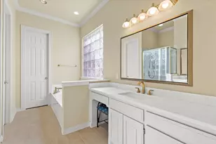 6825 Oak Park Ln, Plano, TX 75023 - Photo 24