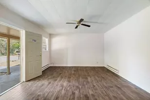 700 S Donoho St, Clarksville, TX 75426 - Photo 8