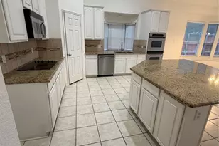 11821 Stephenville Dr, Frisco, TX 75035 - Photo 10