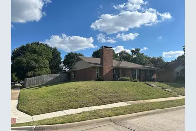 2424 Oak Grove Drive, Plano, TX 75074 - Photo 2