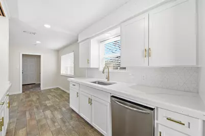 6400 Winn Street, Fort Worth, TX 76133 - Photo 14