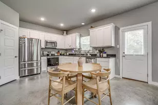 309 Francis St, Hillsboro, TX 76645 - Photo 8