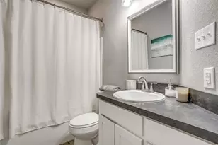 309 Francis St, Hillsboro, TX 76645 - Photo 20