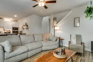 8413 Alba Ln, Rowlett, TX 75089 - Photo 4