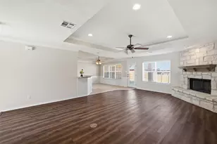 306 Baker Ln, Robinson, TX 76706 - Photo 4