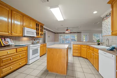 306 Baker Lane, Robinson, TX 76706 - Photo 12