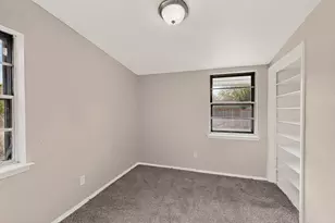 534 Henderson Cir, Garland, TX 75040 - Photo 22