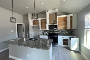 3331 Avenue L, Fort Worth, TX 76105 - Photo 6