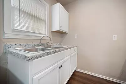 3837A Earl Street, Fort Worth, TX 76111 - Photo 22