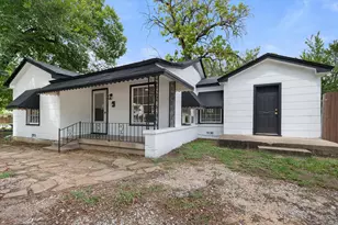 3837B Earl St, Fort Worth, TX 76111 - Photo 6