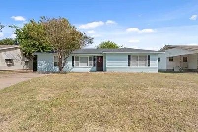 2424 S 26th Street, Waco, TX 76706 - Photo 4