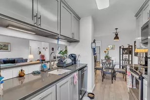 5981 Arapaho Rd, Dallas, TX 75248 - Photo 16