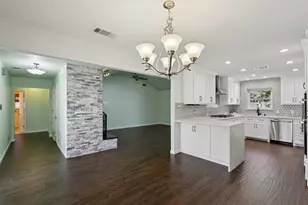 3554 Mercury Dr, Grapevine, TX 76051 - Photo 10