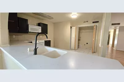 730 Pinehill Lane, Grand Prairie, TX 75052 - Photo 18