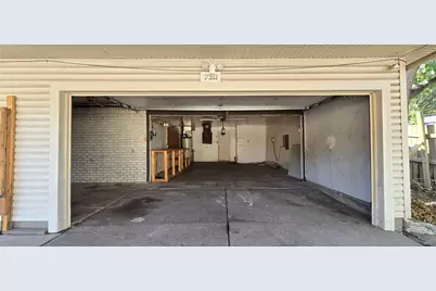 730 Pinehill Lane, Grand Prairie, TX 75052 - Photo 6