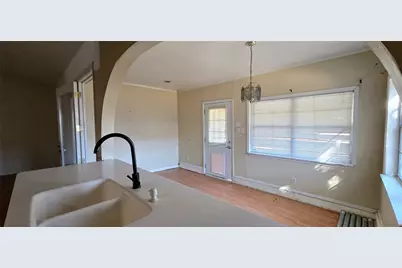 730 Pinehill Lane, Grand Prairie, TX 75052 - Photo 16