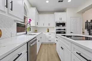 9213 Inverness Dr, Rowlett, TX 75089 - Photo 10