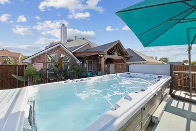 2709 Planetree Drive, Rowlett, TX 75089 - Photo 2