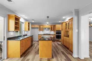 8115 Old Moss Rd, Dallas, TX 75231 - Photo 4