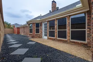 8115 Old Moss Rd, Dallas, TX 75231 - Photo 20