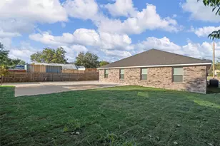 306 Lorraine Dr, Waco, TX 76707 - Photo 26