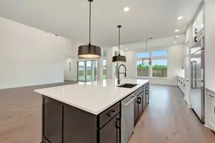 2324 Northshore Trl, Lakewood Village, TX 75068 - Photo 10