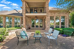 8930 Crockett Dr, Lantana, TX 76226 - Photo 4