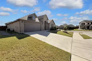 600 Bayonet Dr, Fort Worth, TX 76108 - Photo 32