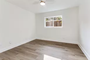 11014 McCree Rd, Dallas, TX 75238 - Photo 22