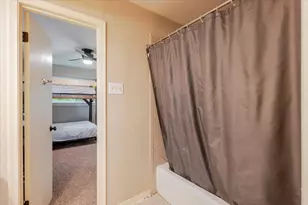 1507 Greenbrier Dr, Sherman, TX 75092 - Photo 12