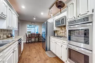 1507 Greenbrier Dr, Sherman, TX 75092 - Photo 4