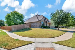 5101 Fringetree Dr, McKinney, TX 75071 - Photo 4