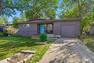 402 E Linda Dr, Garland, TX 75041 - Photo 2