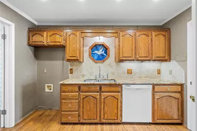 3501 Greenleaf Drive, Waco, TX 76710 - Photo 10