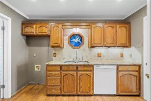 3501 Greenleaf Dr, Waco, TX 76710 - Photo 10