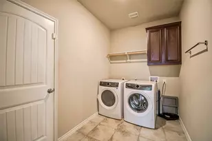 4705 Bungalow Dr, Garland, TX 75043 - Photo 24