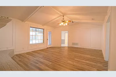 1413 British Boulevard, Grand Prairie, TX 75050 - Photo 4