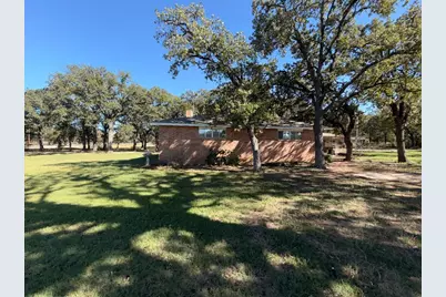 3125 Rock Creek Road, Mineral Wells, TX 76067 - Photo 4