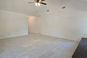 3662 Forest Trail Dr, Grand Prairie, TX 75052 - Photo 4