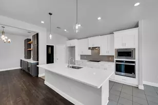 220 Highgate Dr, Venus, TX 76084 - Photo 10