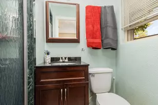 808 Ravenwood Dr, Arlington, TX 76013 - Photo 16