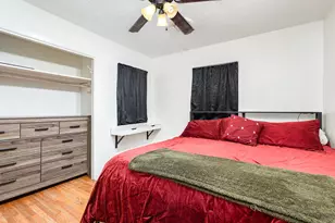 808 Ravenwood Dr, Arlington, TX 76013 - Photo 18