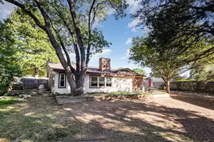 808 Ravenwood Dr, Arlington, TX 76013 - Photo 22