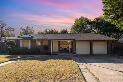 808 Ravenwood Drive, Arlington, TX 76013 - Photo 1